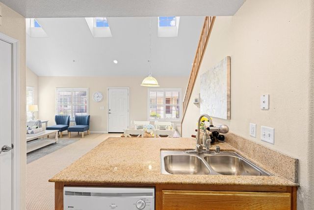 1540 Rosette Way, Gilroy, CA 95020