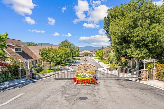 1540 Rosette Way, Gilroy, CA 95020