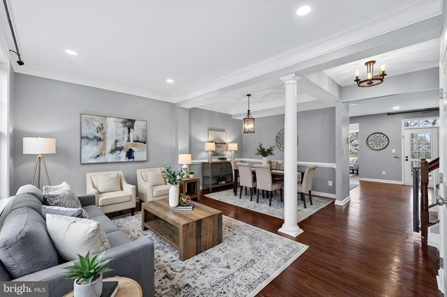 2526 BRENTON POINT DR, Reston, VA 20191