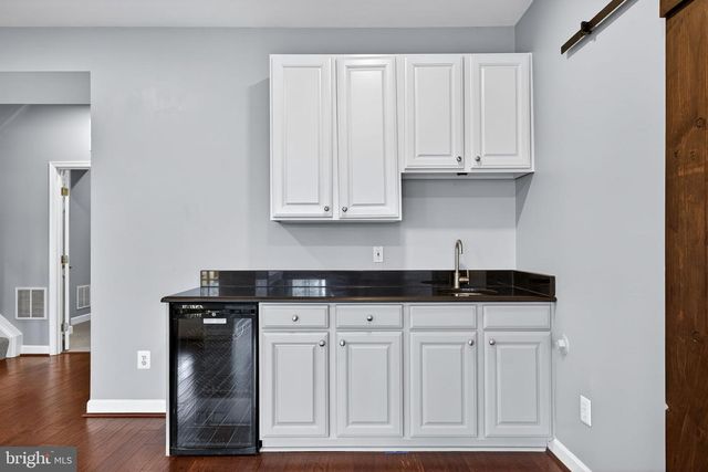 2526 BRENTON POINT DR, Reston, VA 20191