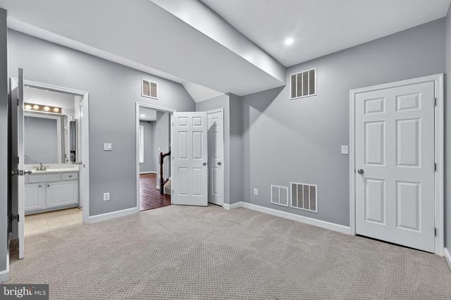 2526 BRENTON POINT DR, Reston, VA 20191