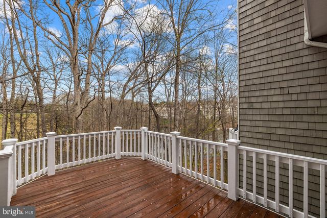 2526 BRENTON POINT DR, Reston, VA 20191