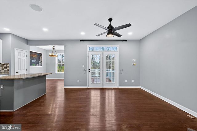 2526 BRENTON POINT DR, Reston, VA 20191