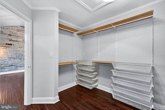 2526 BRENTON POINT DR, Reston, VA 20191