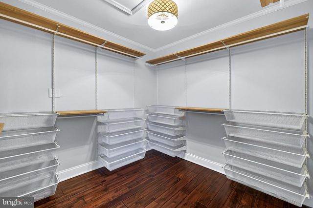 2526 BRENTON POINT DR, Reston, VA 20191