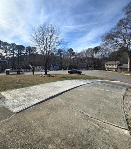 4796 Kellys Mill NW Drive, Lilburn, GA 30047