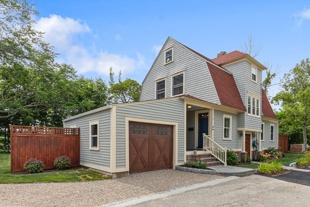 1 Sabin Street, East Providence, RI 02915