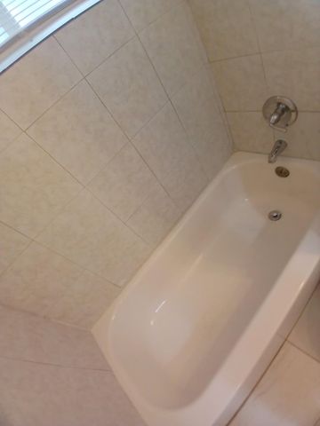126 NW 8TH Avenue 1, Dania Beach, FL 33004
