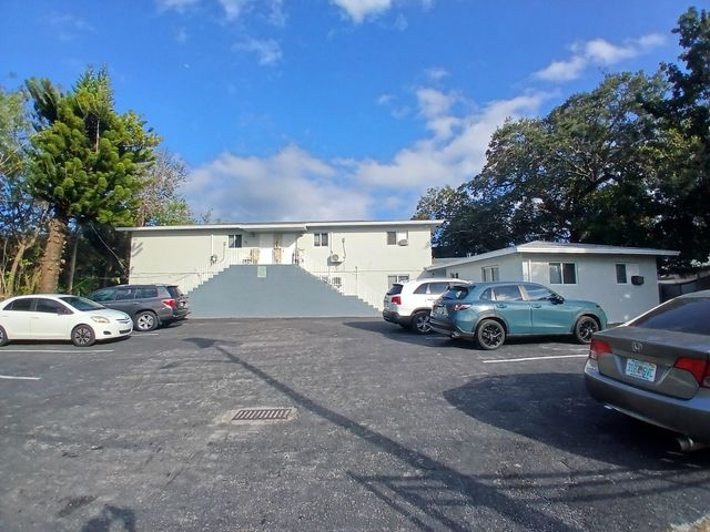 126 NW 8TH Avenue 1, Dania Beach, FL 33004