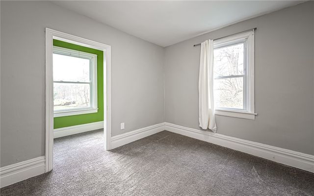 3261 Wexford Rd, Pine Twp, PA 15044