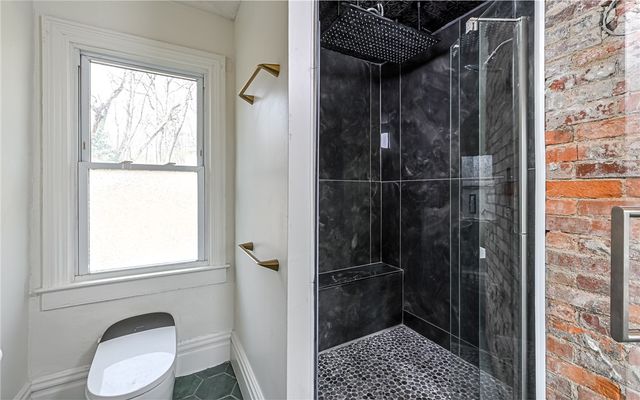 3261 Wexford Rd, Pine Twp, PA 15044