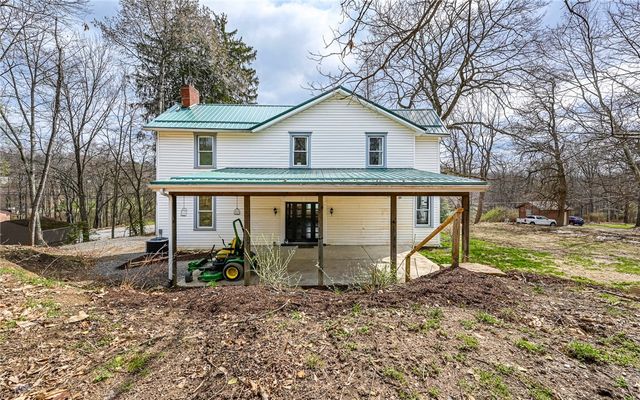 3261 Wexford Rd, Pine Twp, PA 15044