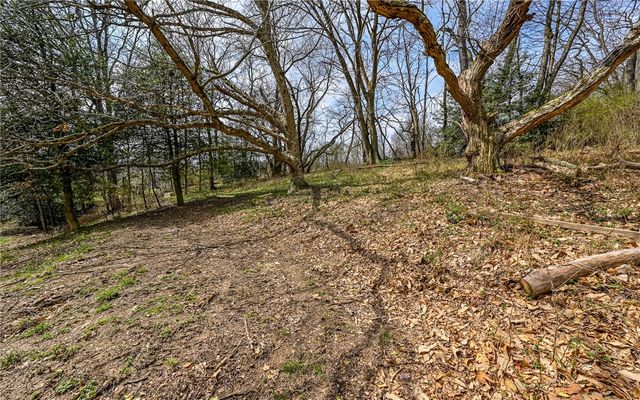 3261 Wexford Rd, Pine Twp, PA 15044