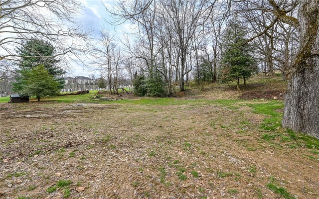 3261 Wexford Rd, Pine Twp, PA 15044