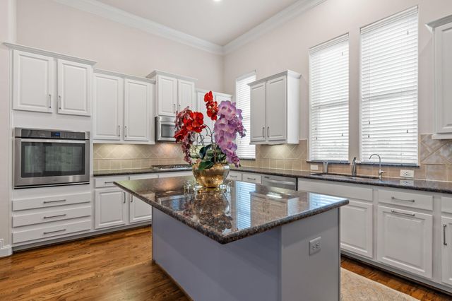 5416 Kansas Street, Houston, TX 77007