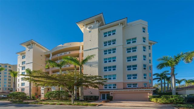 3621 N POINT ROAD 301, Osprey, FL 34229