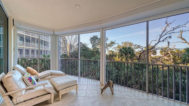 3621 N POINT ROAD 301, Osprey, FL 34229