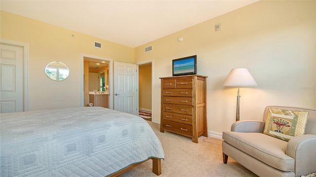 3621 N POINT ROAD 301, Osprey, FL 34229