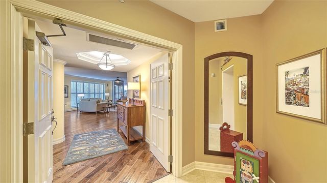 3621 N POINT ROAD 301, Osprey, FL 34229