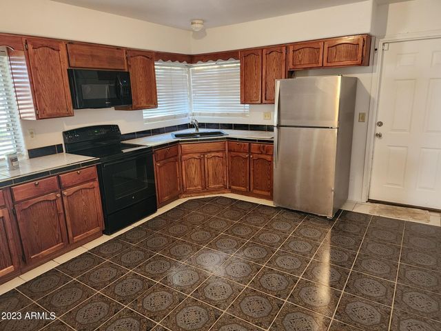 802 N ALZORA Way, Tolleson, AZ 85353