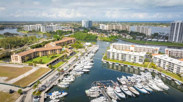 1036 Us Highway 1 216, North Palm Beach, FL 33408