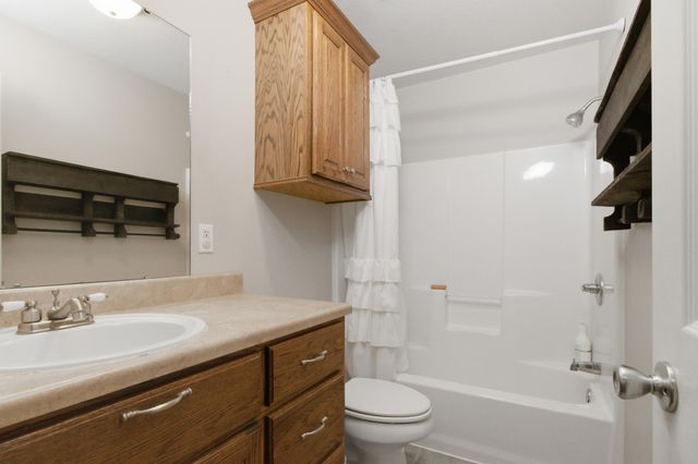 1426 Prairie Ridge Road, Ozark, MO 65721