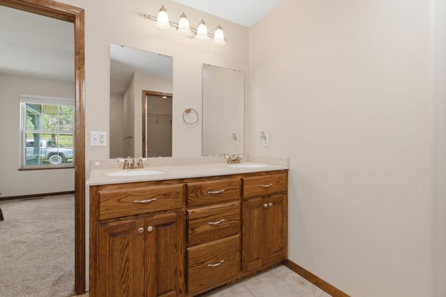 1426 Prairie Ridge Road, Ozark, MO 65721