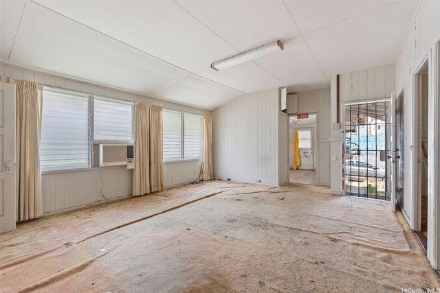 2130 Young Street, Honolulu, HI 96826