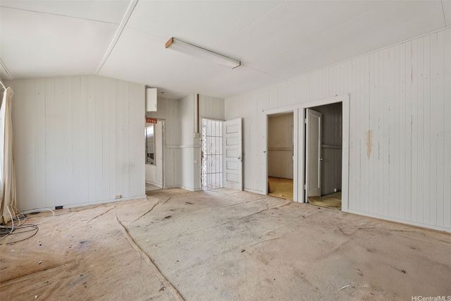 2130 Young Street, Honolulu, HI 96826