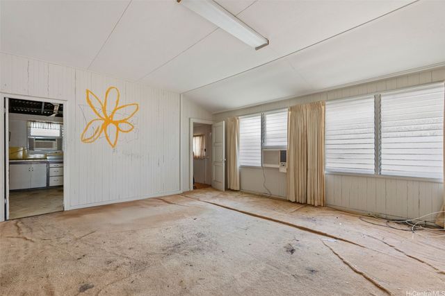 2130 Young Street, Honolulu, HI 96826