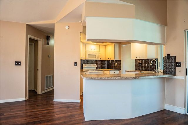 507 POWDER HORN ROW, Lakeland, FL 33809