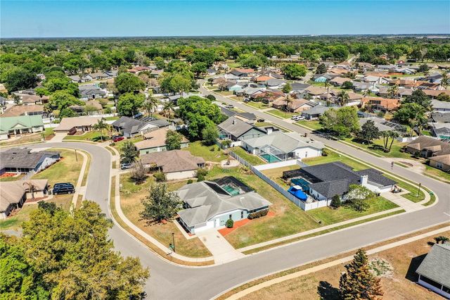 507 POWDER HORN ROW, Lakeland, FL 33809