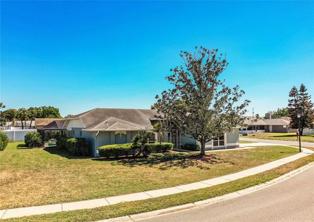 507 POWDER HORN ROW, Lakeland, FL 33809