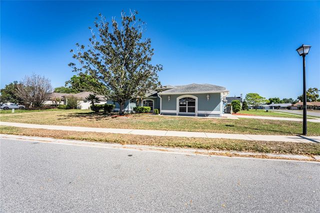 507 POWDER HORN ROW, Lakeland, FL 33809