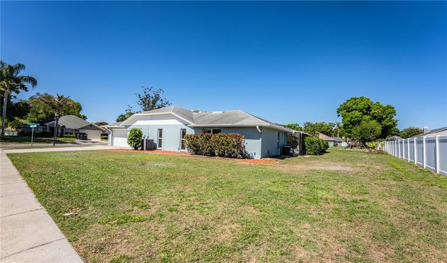 507 POWDER HORN ROW, Lakeland, FL 33809