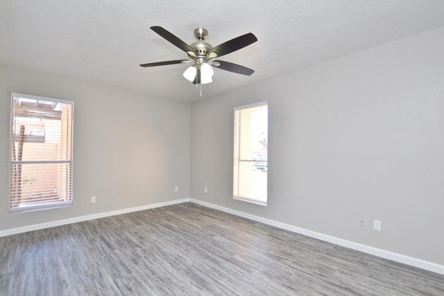645 N Arrowhead Drive 1, Chandler, AZ 85224