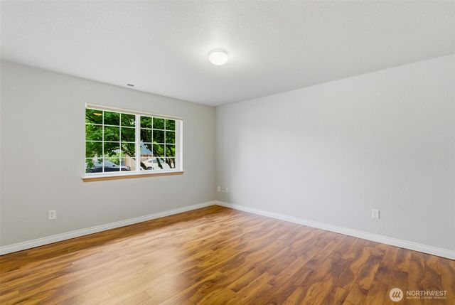 15025 105th Avenue SE, Yelm, WA 98597
