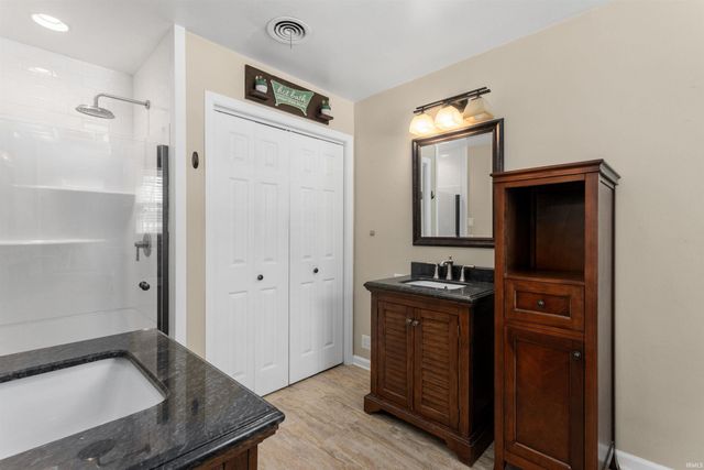 11103 Edison Road, Osceola, IN 46561