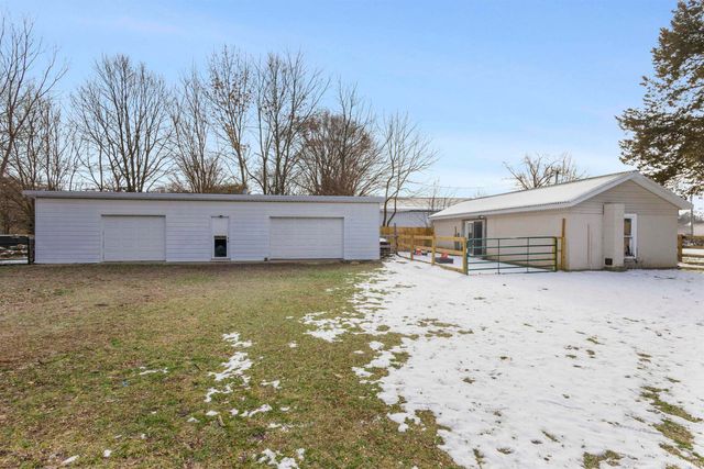 11103 Edison Road, Osceola, IN 46561