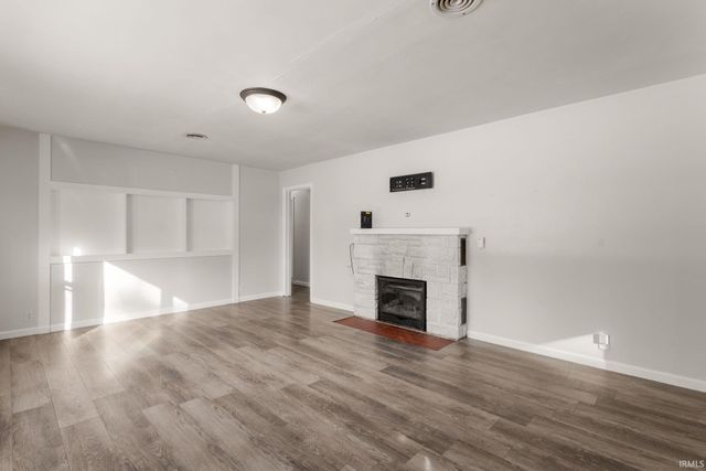 11103 Edison Road, Osceola, IN 46561