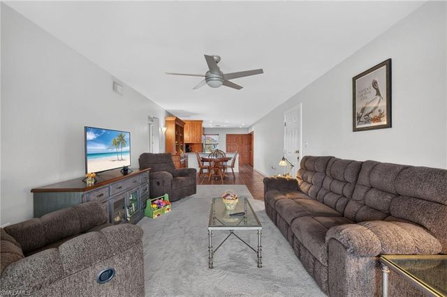 4108 SE 19th AVE 206, Cape Coral, FL 33904