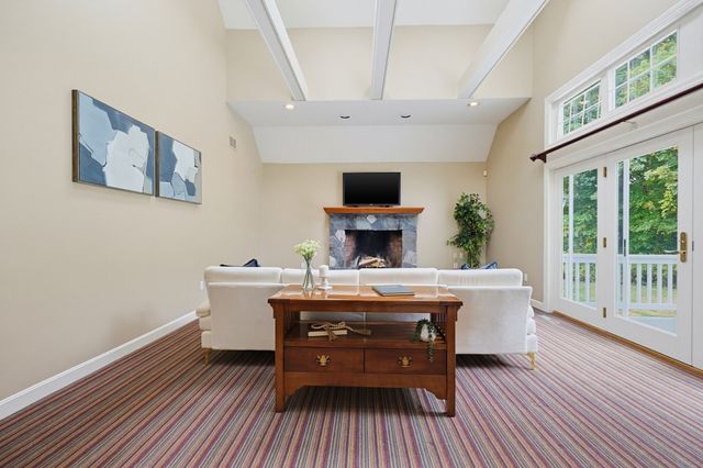 22 Codman Drive, Sudbury, MA 01776