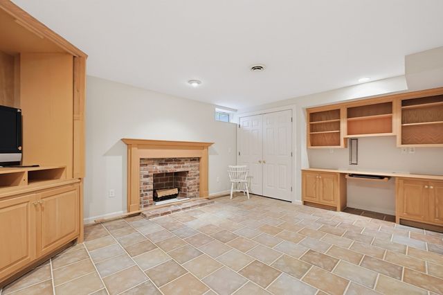 22 Codman Drive, Sudbury, MA 01776