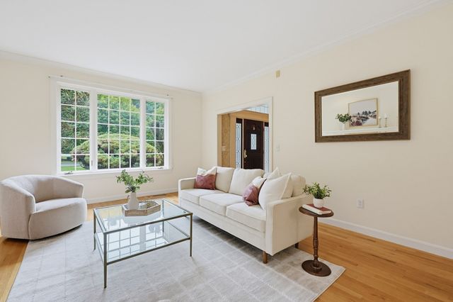 22 Codman Drive, Sudbury, MA 01776
