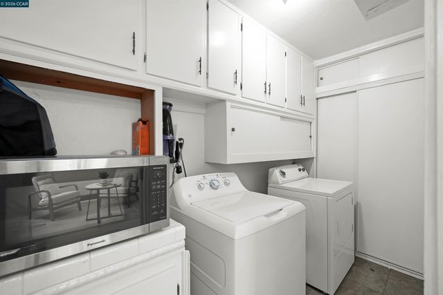 3121 Pine St, Martinez, CA 94553