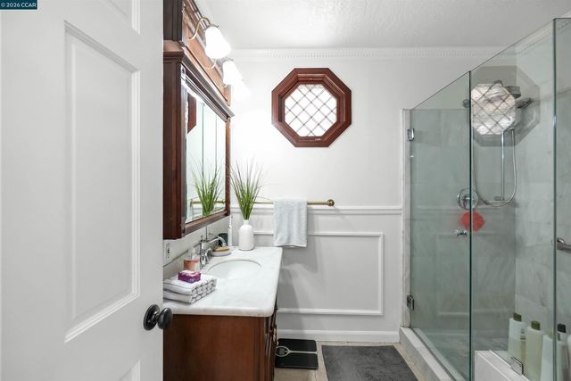 3121 Pine St, Martinez, CA 94553