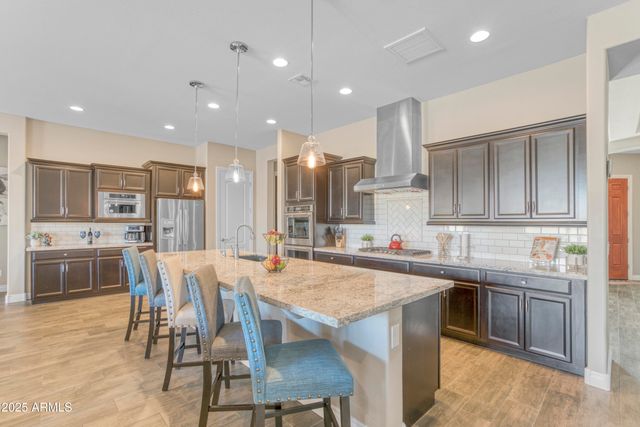 15201 S 183rd Drive, Goodyear, AZ 85338