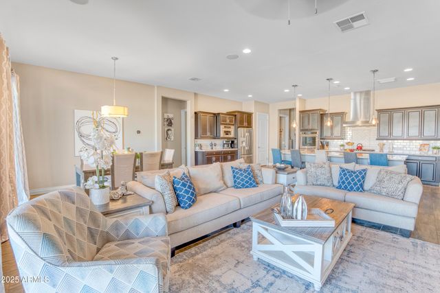 15201 S 183rd Drive, Goodyear, AZ 85338