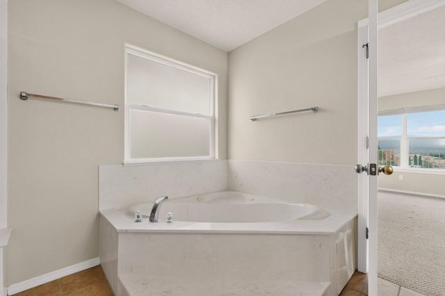 4632 Albany Court NW, Albuquerque, NM 87114