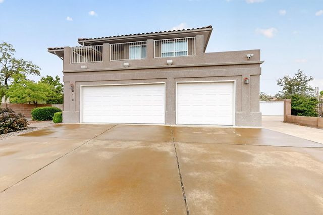 4632 Albany Court NW, Albuquerque, NM 87114
